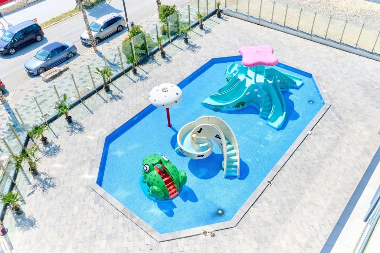 Apartament Boema In Spa N Pools Resort- Free Parking Mamaia Ngoại thất bức ảnh